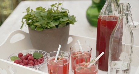 Himbeer-Rosmarin-Sirup