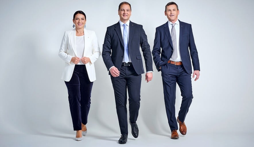 Die INTERSPAR Geschäftsführung von links nach rechts: Michaela Blüml (INTERSPAR-Geschäftsführer-Stellvertreterin), Johannes Holzleitner (INTERSPAR-Geschäftsführer), Norbert Maier (INTERSPAR-Geschäftsführer-Stellvertreter)