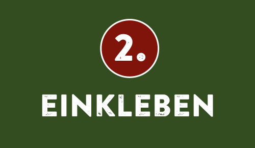 Roter Kreis mit einen 2er in der Mitte und dem Text "einkleben" auf einem dunkelgrünen Hintergrund