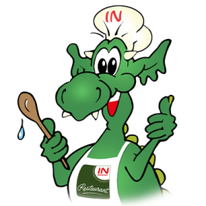 Ein kleiner grüner Drache mit einer INTERSPAR-Kochhaube und -Schürze namens INGO zeigt einen Daumen hoch