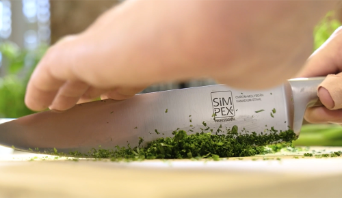 Video Thumbnail zum Video "SIMPEX Professional Kochmesser"