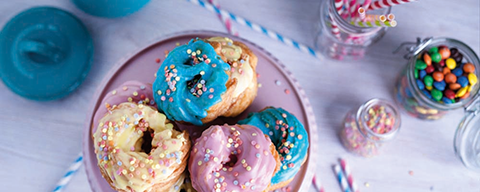 Sallys Faschings-Spritzkuchen mit Sträuseln