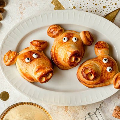 Christinas Glücksschweinchen aus Germteig