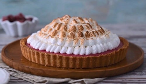 Sallys Himbeer-Baiser-Torte