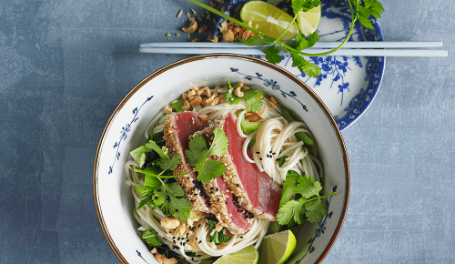 SPAR Mahlzeit Wasabi-Sesam-Thunfisch mit Ingwer-Nudeln