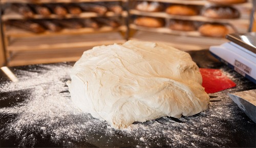 Schritt für Schritt Anleitung zum Backen von Buchteln