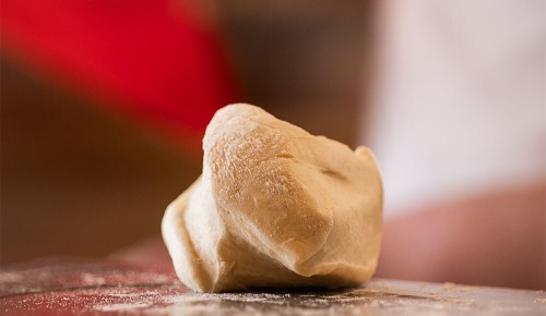 Schritt für Schritt Anleitung zum Backen von Buchteln