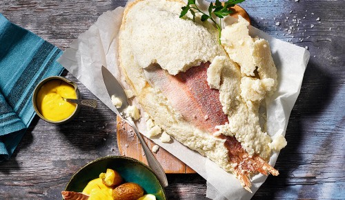 SPAR Mahlzeit! Goldbrasse in der Salzkruste mit Safran-Aioli