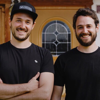 Markus und Thomas Ehammer vom INTERSPAR-Käseproduzenten Milchbuben in Tirol
