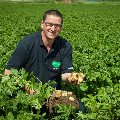Portraitfoto von Kartoffelbauer Aust