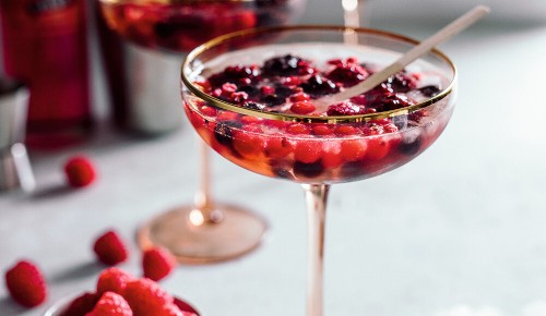 SPAR Mahlzeit! Wild Berry & Tonic Drink
