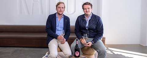Die Winzer Matthias Messner und Stephan Filippi in ihren Weinbergen