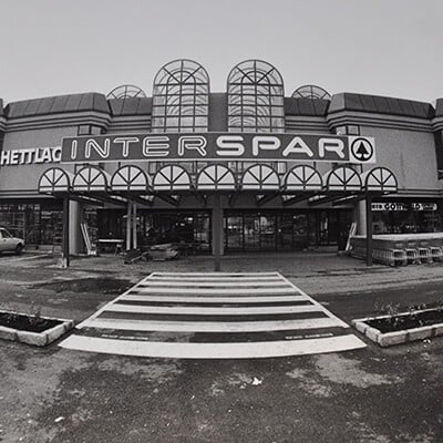Altes Archivbild eines INTERSPAR Marktes aus den 80er Jahren
