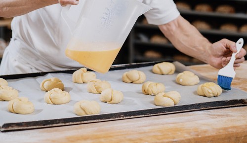 Bäckerliebling Juli Brioche Knopf