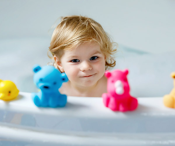 Badewann_Spielzeug_600x500.jpg
