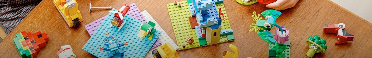 LegoWeitere1280x200.jpg