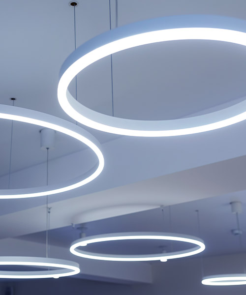 LED-BILD-Hoch.jpg