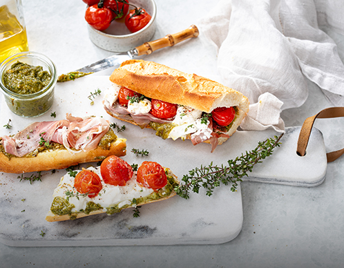 Geröstete Tomaten Caprese Prosciutto Sandwich