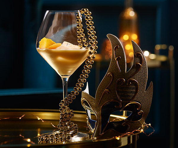 Cocktails_Champagne-Eggnog_600x500.jpg