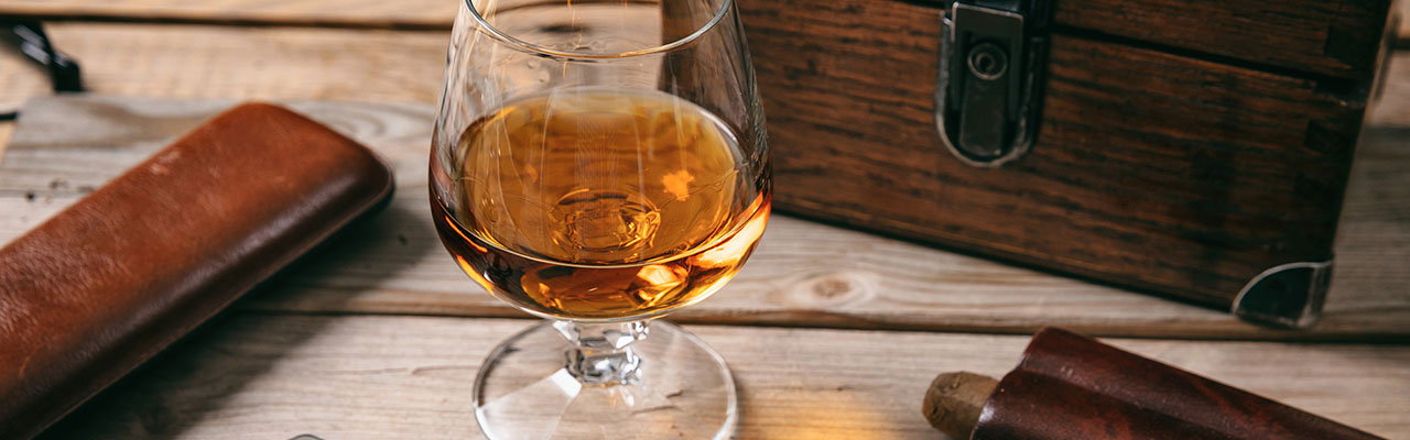 Bild-im-Text_Cognac_1280x400-Gebrannte-Exzellenz.jpg