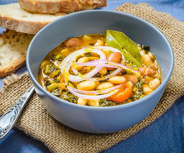 Italien_Rezept-Ribollita_600x500.jpg